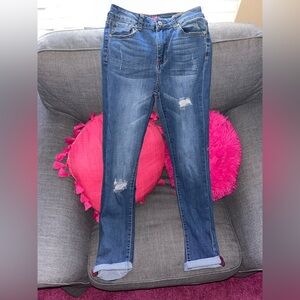 Los Angeles skinny jeans for sale💙